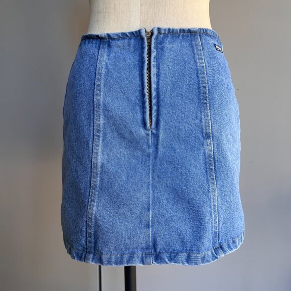 Early 2000s Watch LA Vintage Denim Skort 100% Cotton size 9-10 - Picture 2 of 5